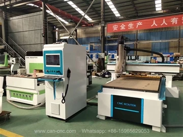 Cape CNC фреза с устройство за смяна на инструменти е готова. Благодарим за д...